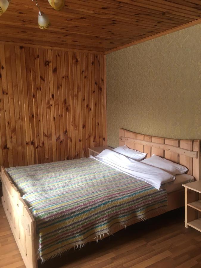 Guest House Zatishniy Dvir Яремча Экстерьер фото