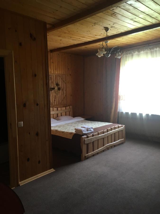 Guest House Zatishniy Dvir Яремча Экстерьер фото
