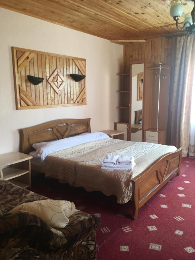 Guest House Zatishniy Dvir Яремча Экстерьер фото