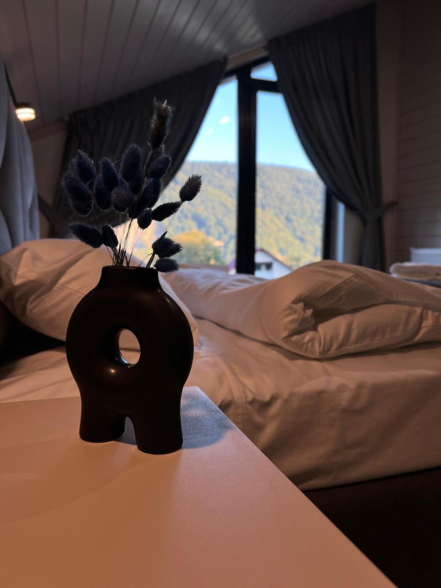 Guest House Zatishniy Dvir Яремча Экстерьер фото