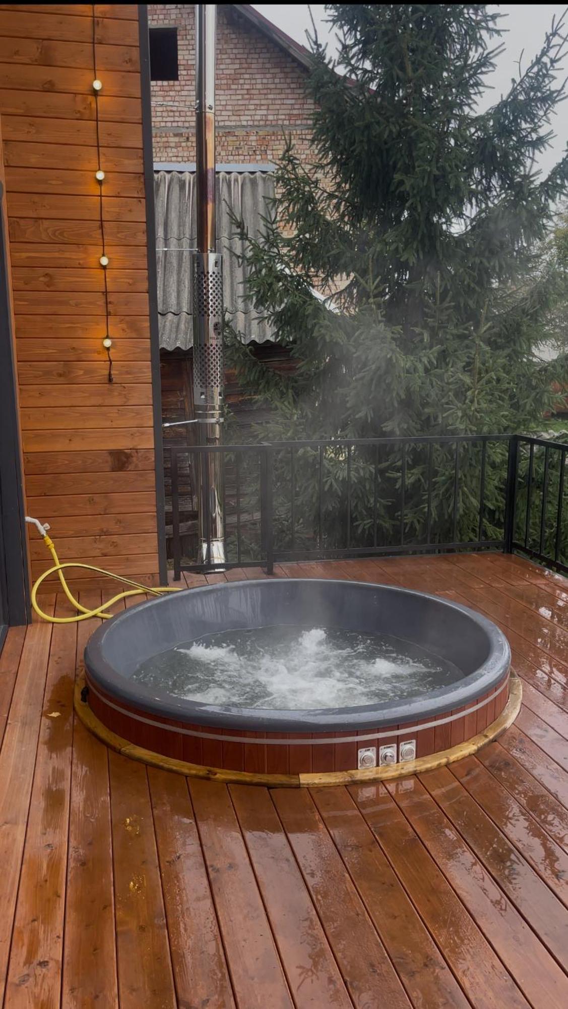 Guest House Zatishniy Dvir Яремча Экстерьер фото