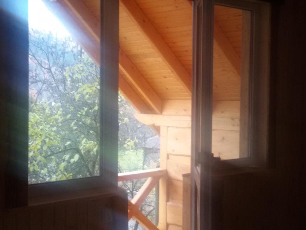 Guest House Zatishniy Dvir Яремча Экстерьер фото