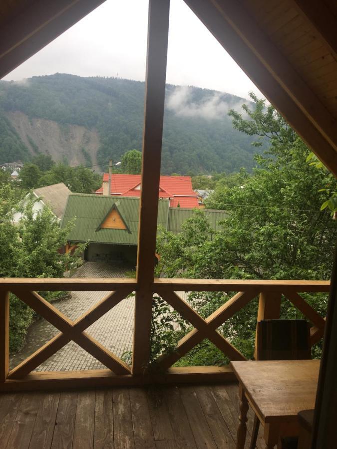 Guest House Zatishniy Dvir Яремча Экстерьер фото